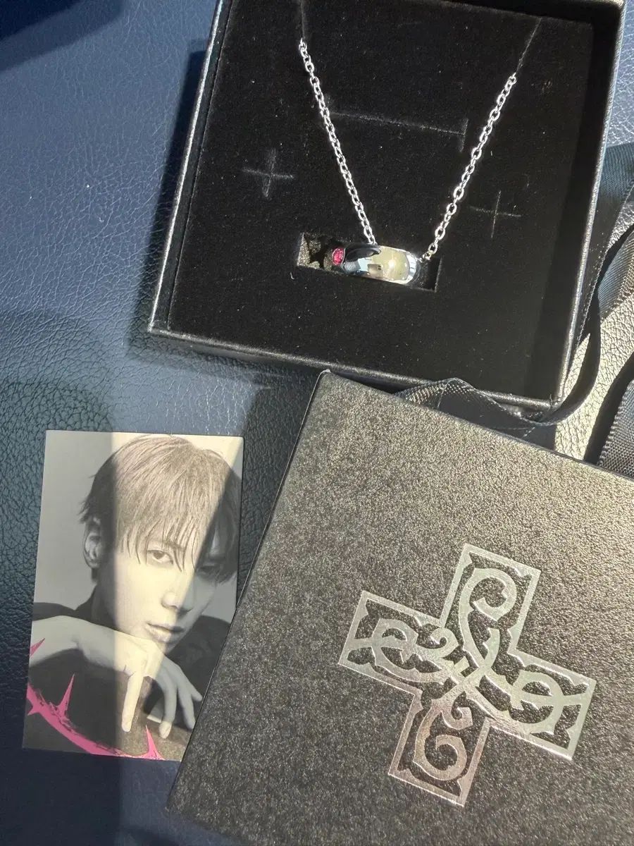TOMORROW X TOGETHER(TXT) ショーケース TXT ネックレス テヒョン