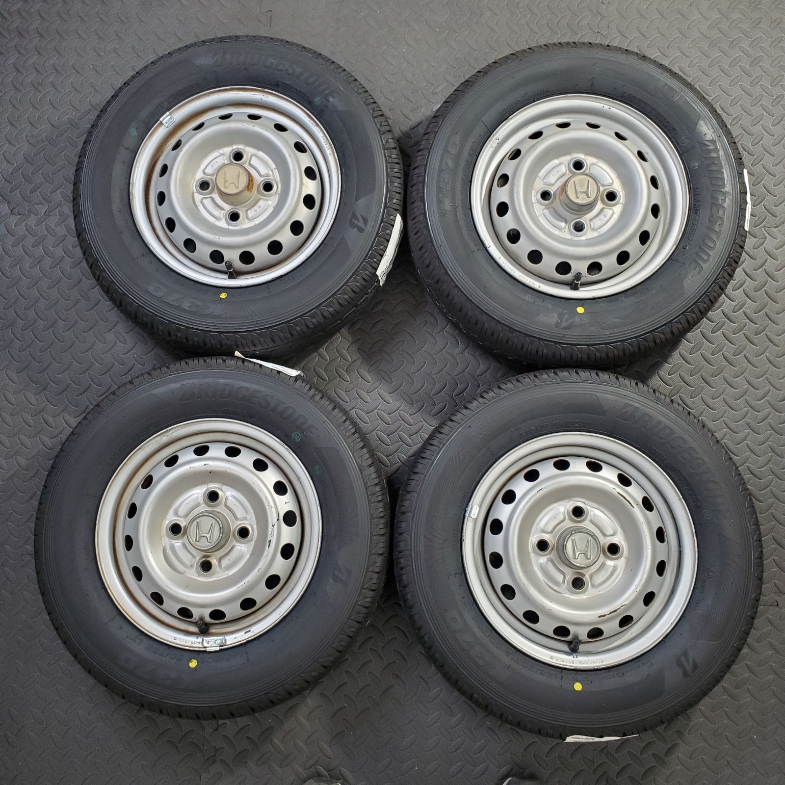 25年製 新品タイヤ 145/80R12 80/78N LT ブリヂストン K370(夏タイヤ 