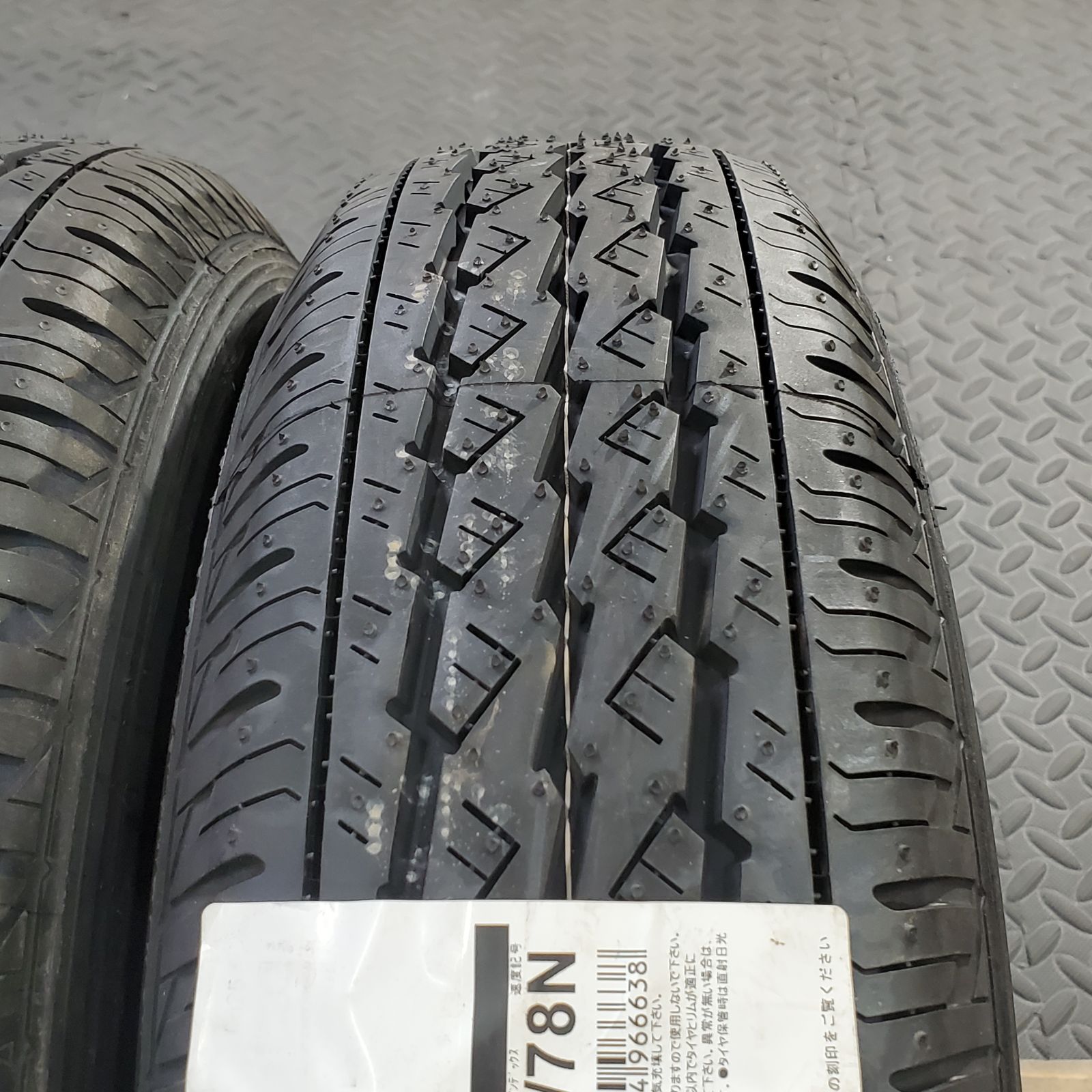 25年製 新品タイヤ 145/80R12 80/78N LT ブリヂストン K370(夏タイヤ 