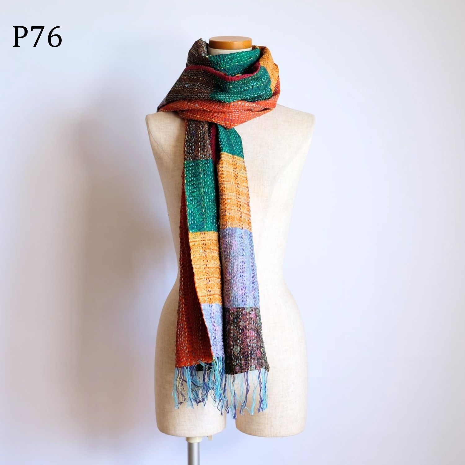 レインボー高級シルク金糸刺繍 ストール手織りセンターランナー未使用1点物 金糸刺繍入りタッサーシルクストール | nuu