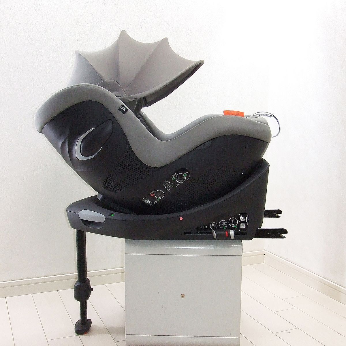 美品 チャイルドシート Cybex サイベックス シローナ Gi i-Size ISOFIX 