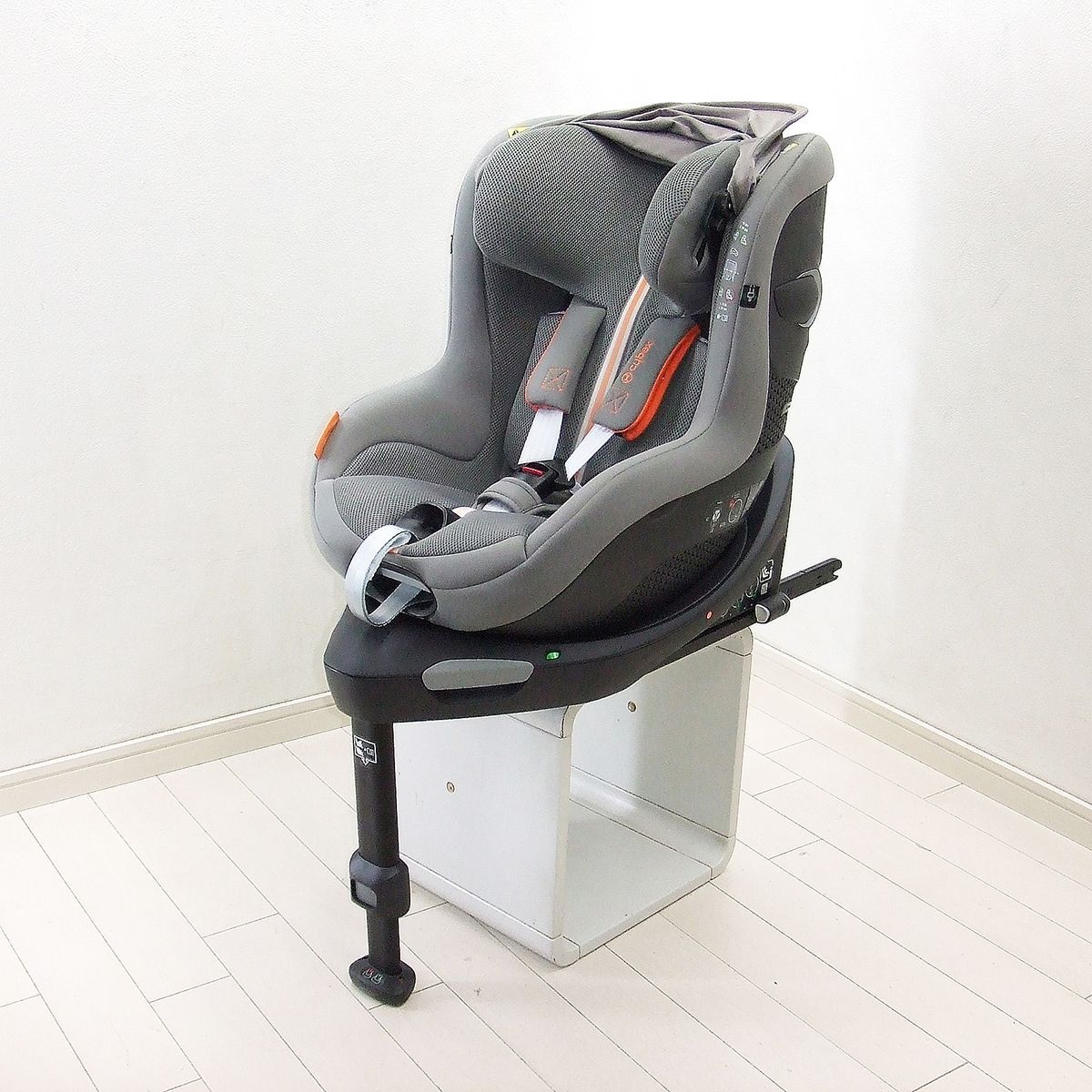 美品 チャイルドシート Cybex サイベックス シローナ Gi i-Size ISOFIX 