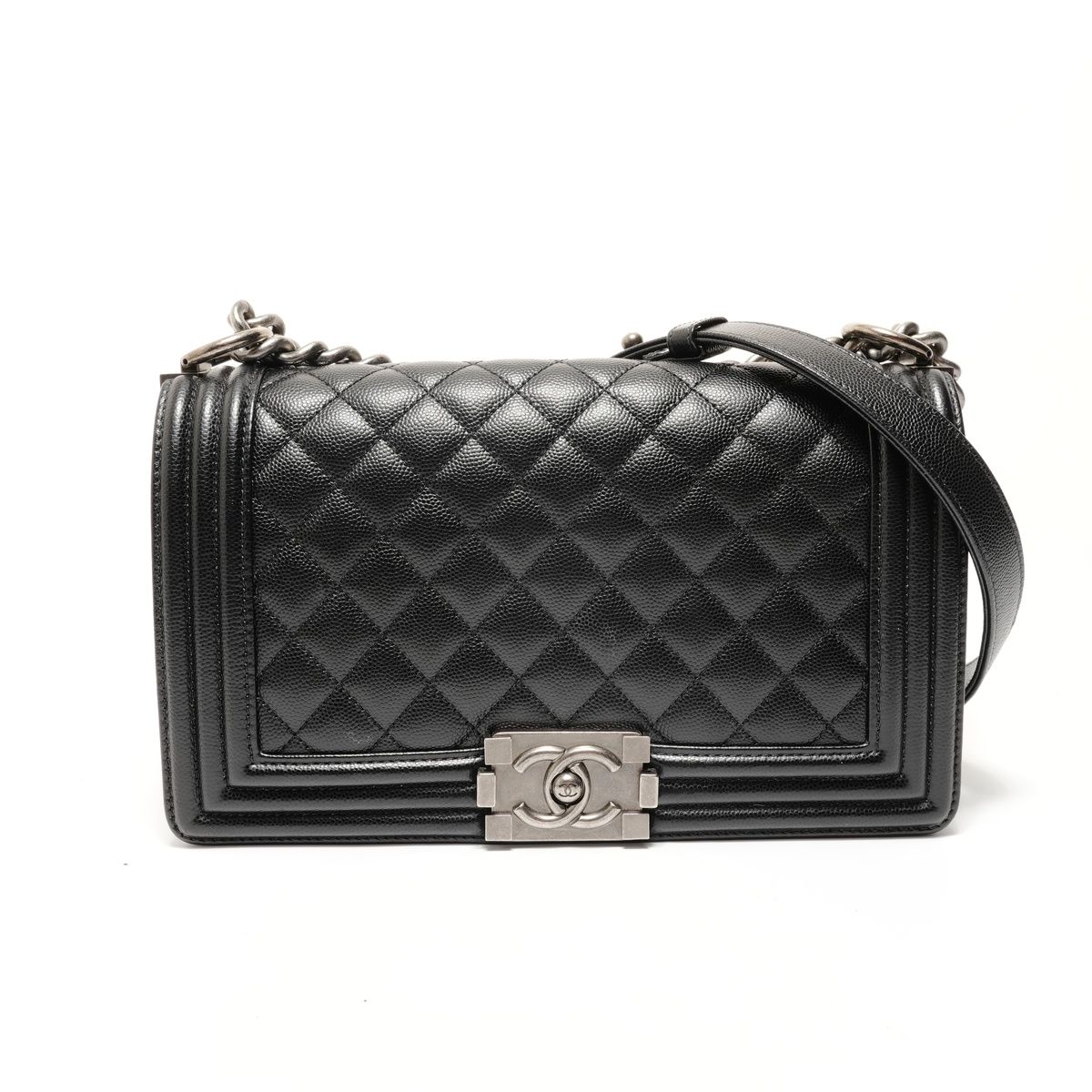 CHANEL シャネル ショルダーバッグ 28番台 2019 キャビアスキン 