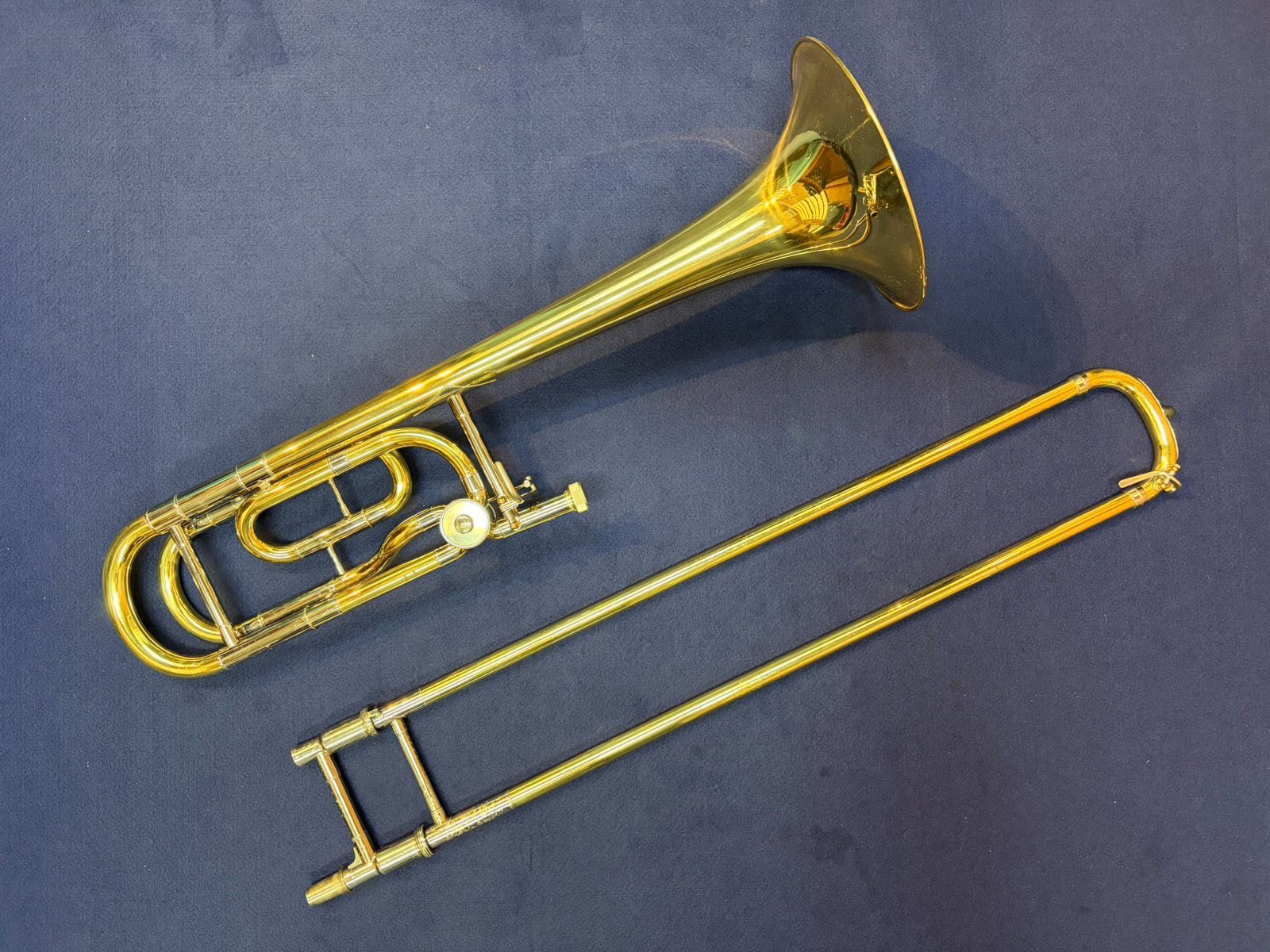 YAMAHA テナーバストロンボーン YSL-8420 - メルカリ