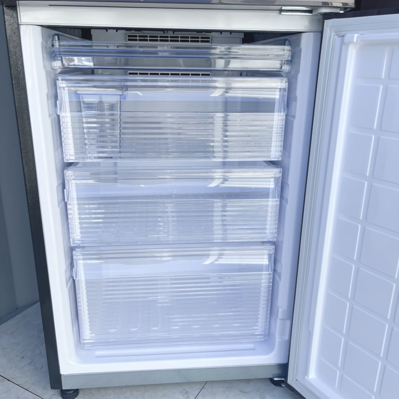 取付無料！SHARPプラズマクラスター搭載おしゃれブラウン280L冷蔵庫 