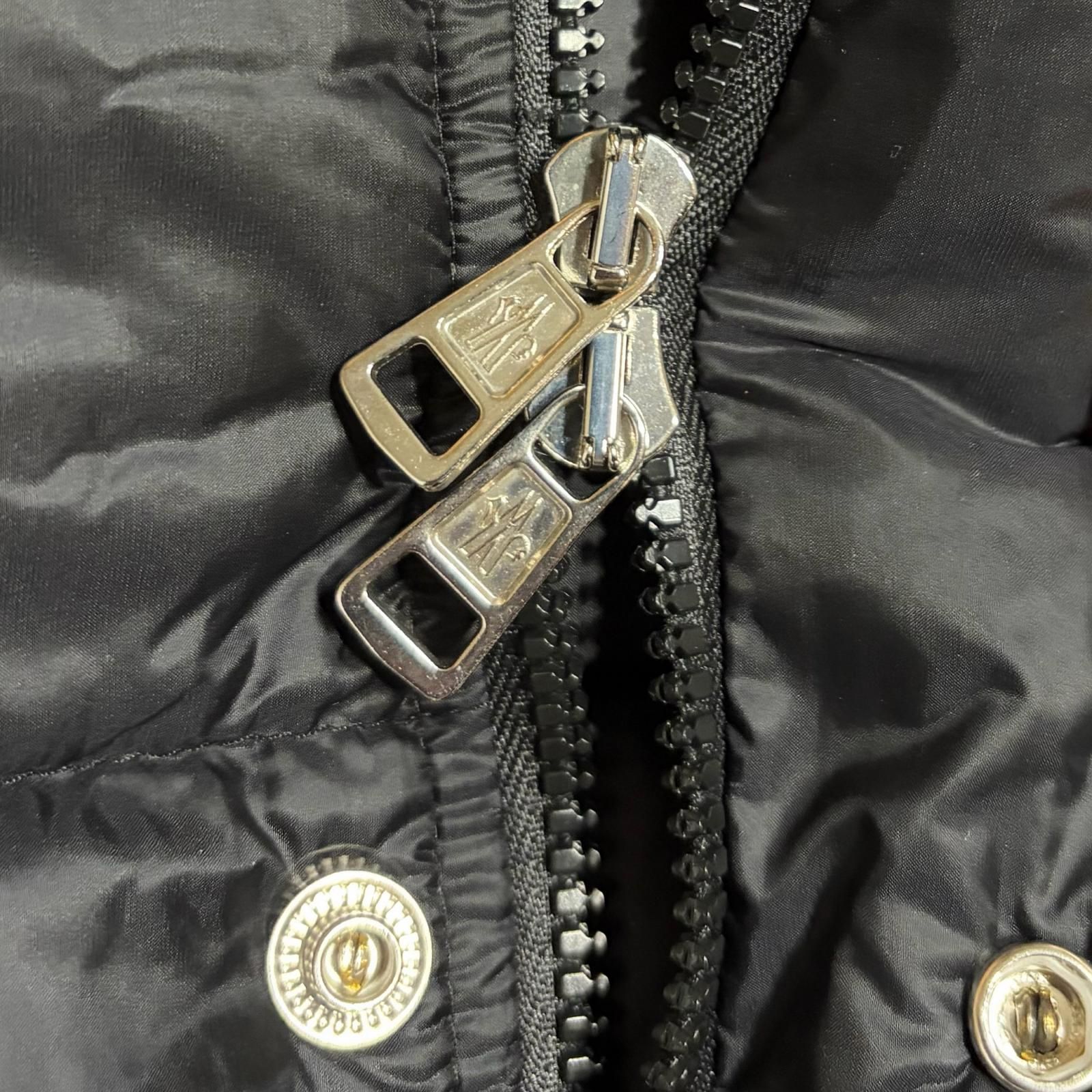MONCLER/M (1) /ブラック×ホワイト /ダウンジャケット /ブラック