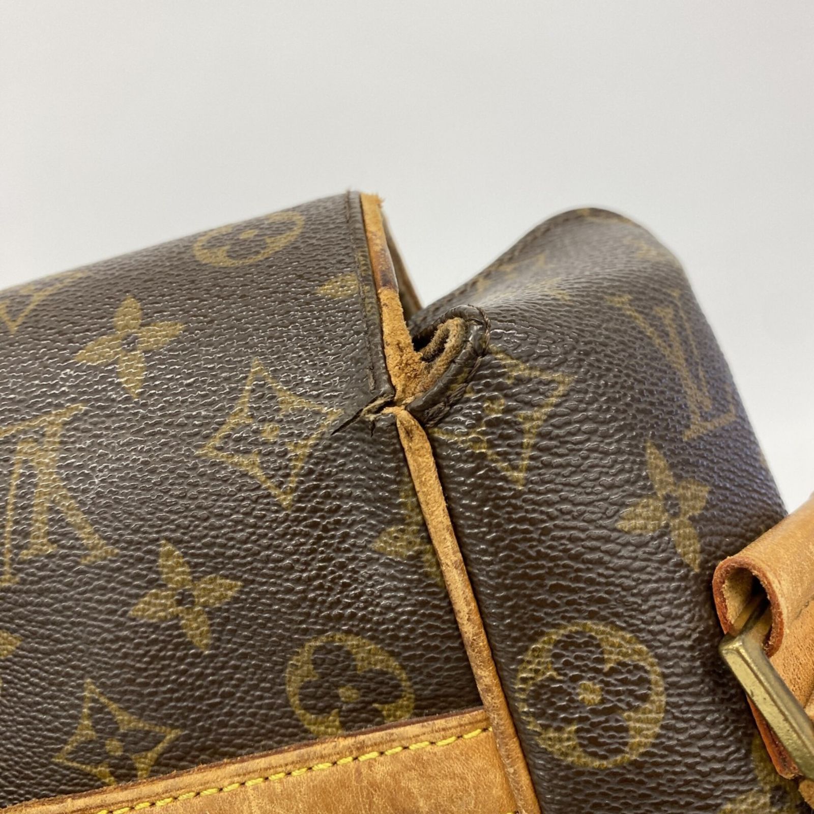 ルイ・ヴィトン(Louis Vuitton) ルイ・ヴィトン ショルダーバッグ 