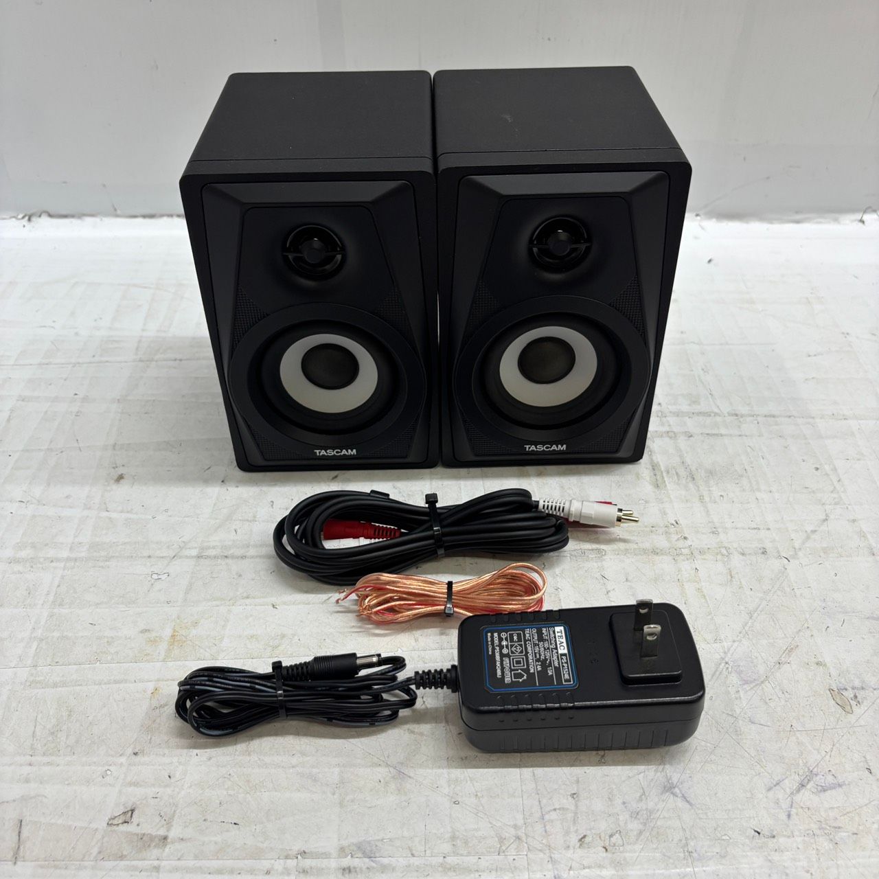 動作確認済★TASCAM VL-S3モニタースピーカー 外箱無し DAW・DTM】TASCAM VL-S3 / VL-S3BT モニタースピーカー / ペア｜島村