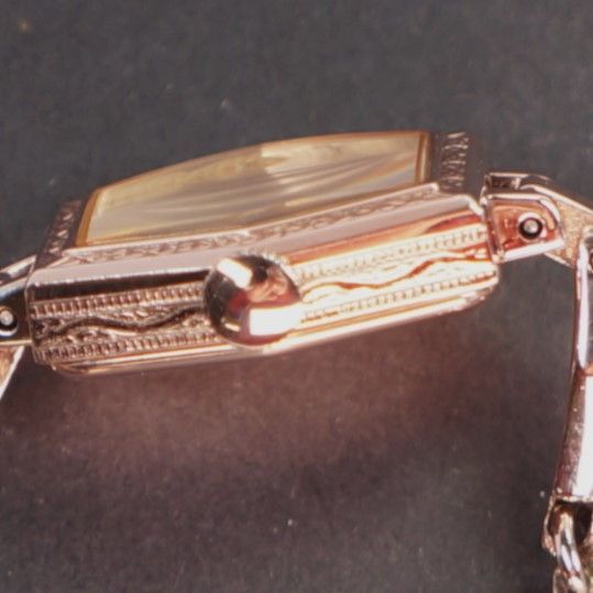 稼働美品】agete ヘキサゴンフェイス ピンクゴールド SILVER刻印あり