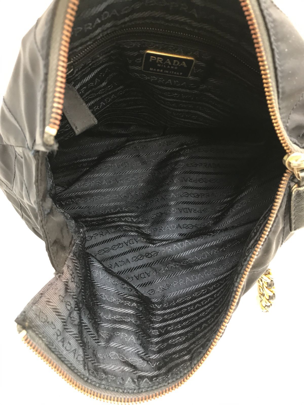 希少 PRADA プラダ チェーンショルダーバッグ キルティング テスート 
