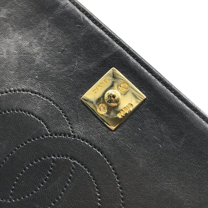 ［美品］シャネル　クラッチバッグ　マトラッセ　ラムスキン　ウォレット　ココマーク 良品 CHANEL シャネル ココマーク マトラッセ ラムスキン チェーン