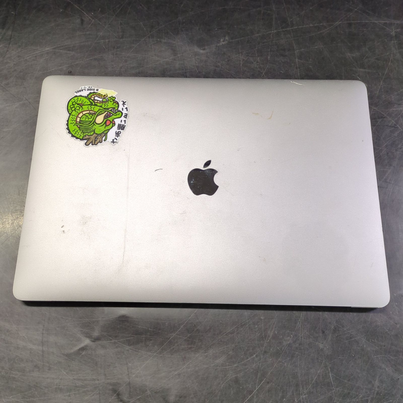D39598】[ジャンク品] MacBook Pro 15インチ Touch Bar＋Touch ID (Mid 