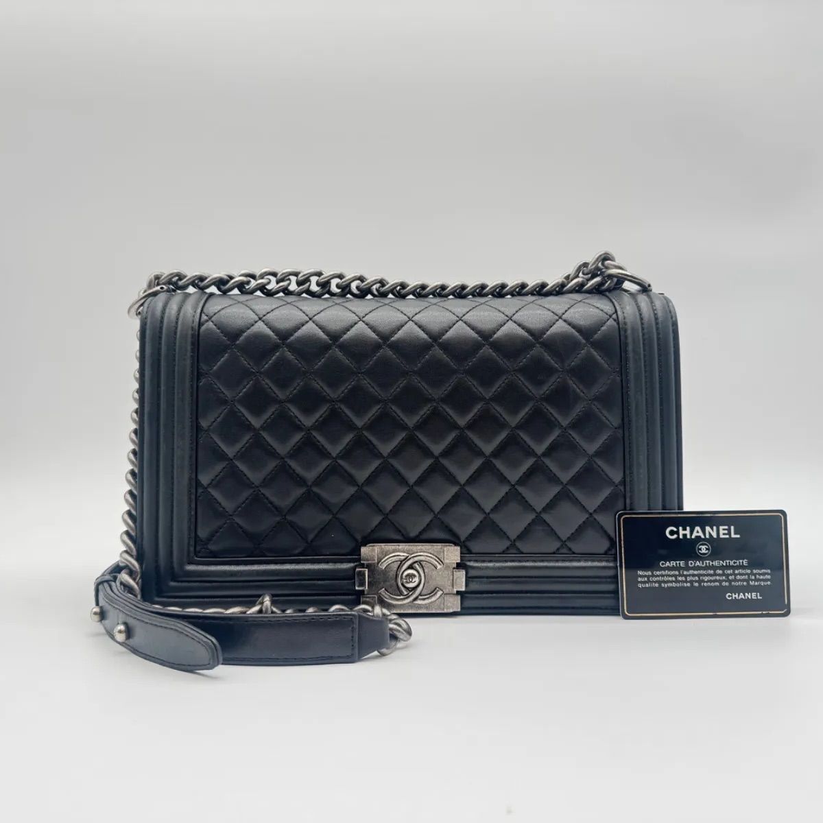 大人気✨CHANEL シャネル ショルダーバッグ ボーイシャネル ココマーク 
