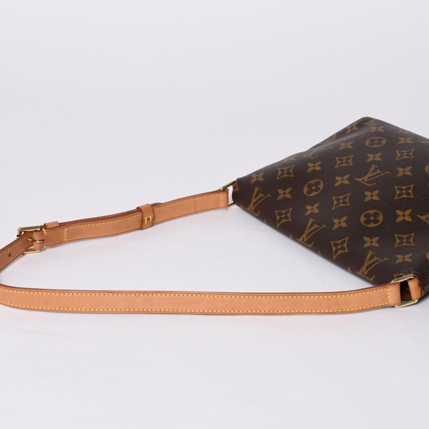 極美品 LOUIS VUITTON ルイヴィトン ミュゼットタンゴ ショルダー 