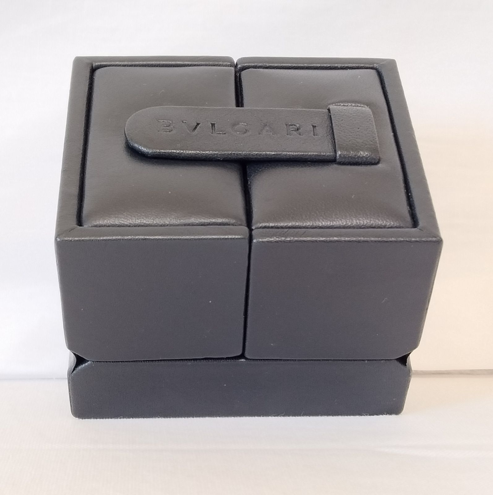 【美品】BVLGARI リングケース オーバル型リング専用ケース　空箱 美品 ブルガリ リングケース 指輪ケース 空箱 ジュエリーボックス