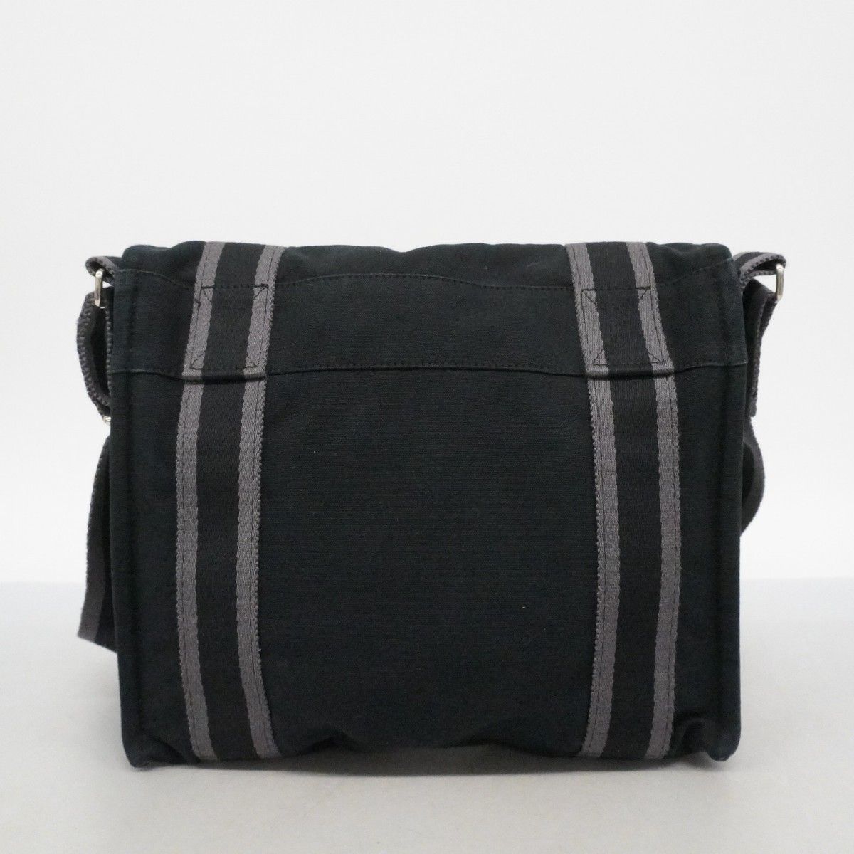 【6dc2579】エルメス ショルダーバッグ フールトゥバサスPM キャンバス ブラック シルバー金具【中古】メンズ レディース ユニセックス 6dc2579】エルメス ショルダーバッグ フールトゥバサスPM キャンバス
