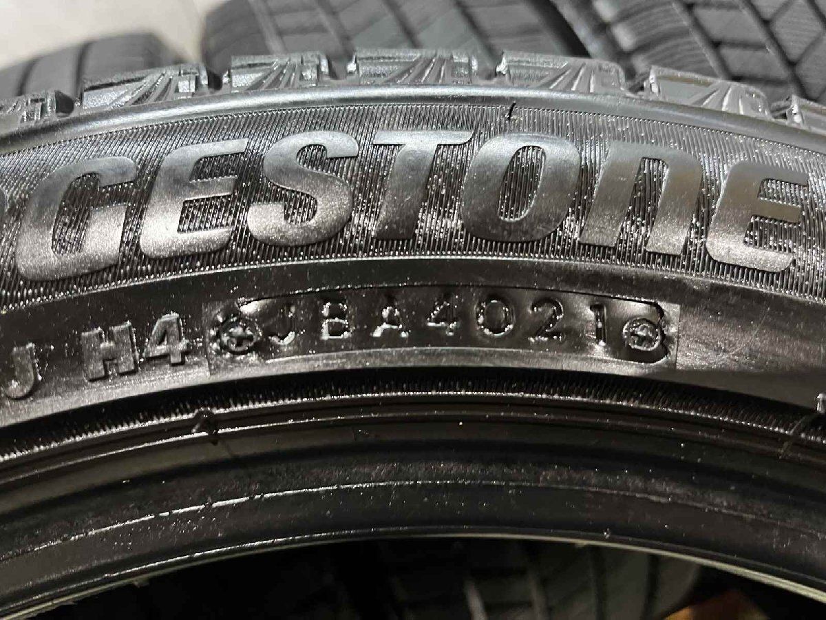 BS BRIDGESTONE BLIZZAK VRX3 205/50R17 17インチ スタッドレス 4本 21年製 バリ溝 プレマシー インプレッサ セレナ等　(KTB473) クレジットカード QRコード決済可 BS BRIDGESTONE BLIZZAK VRX3 205/50R17 17インチ スタッドレス 4本 21