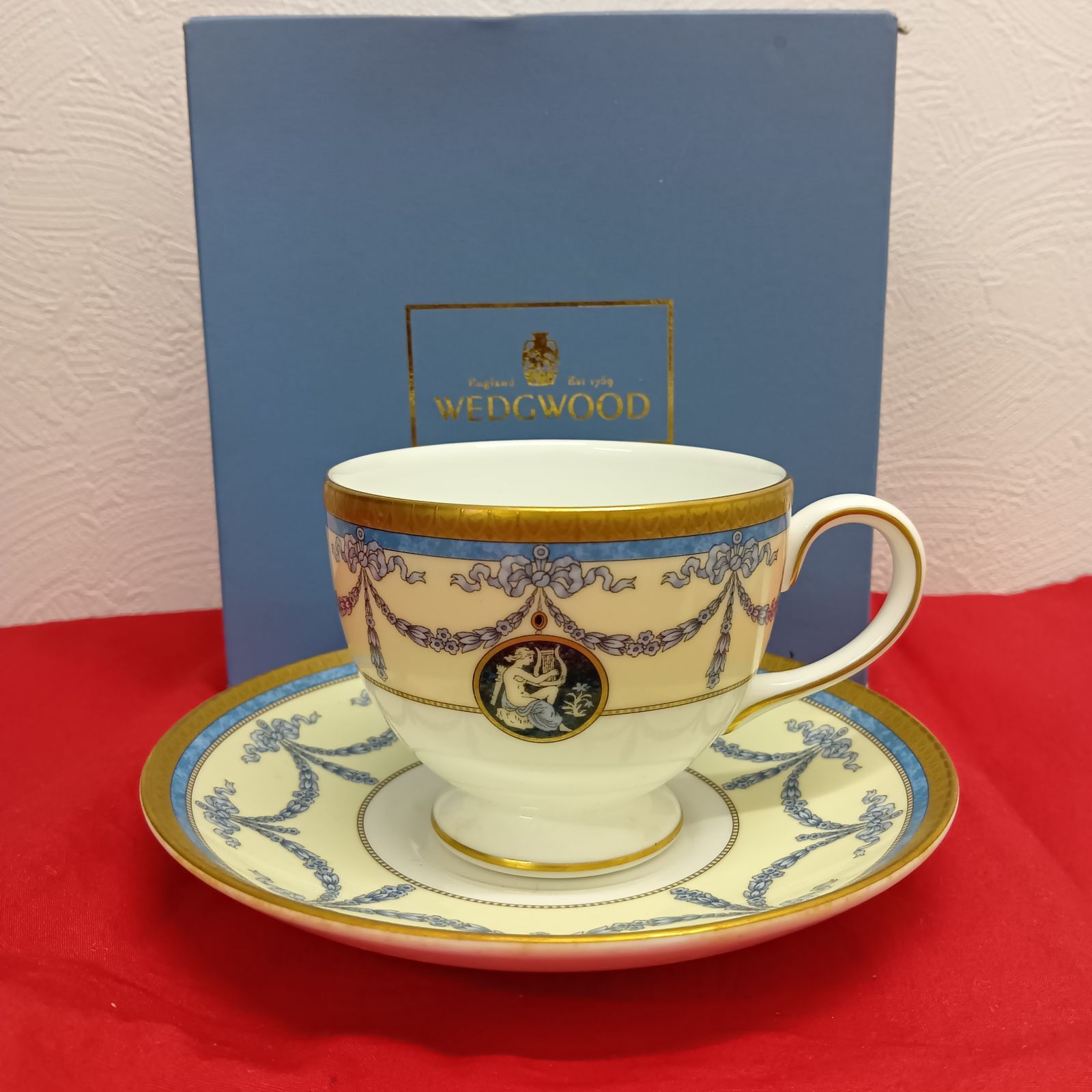 WEDGWOOD マデリン カップ＆ソーサー ウェッジウッド - メルカリ