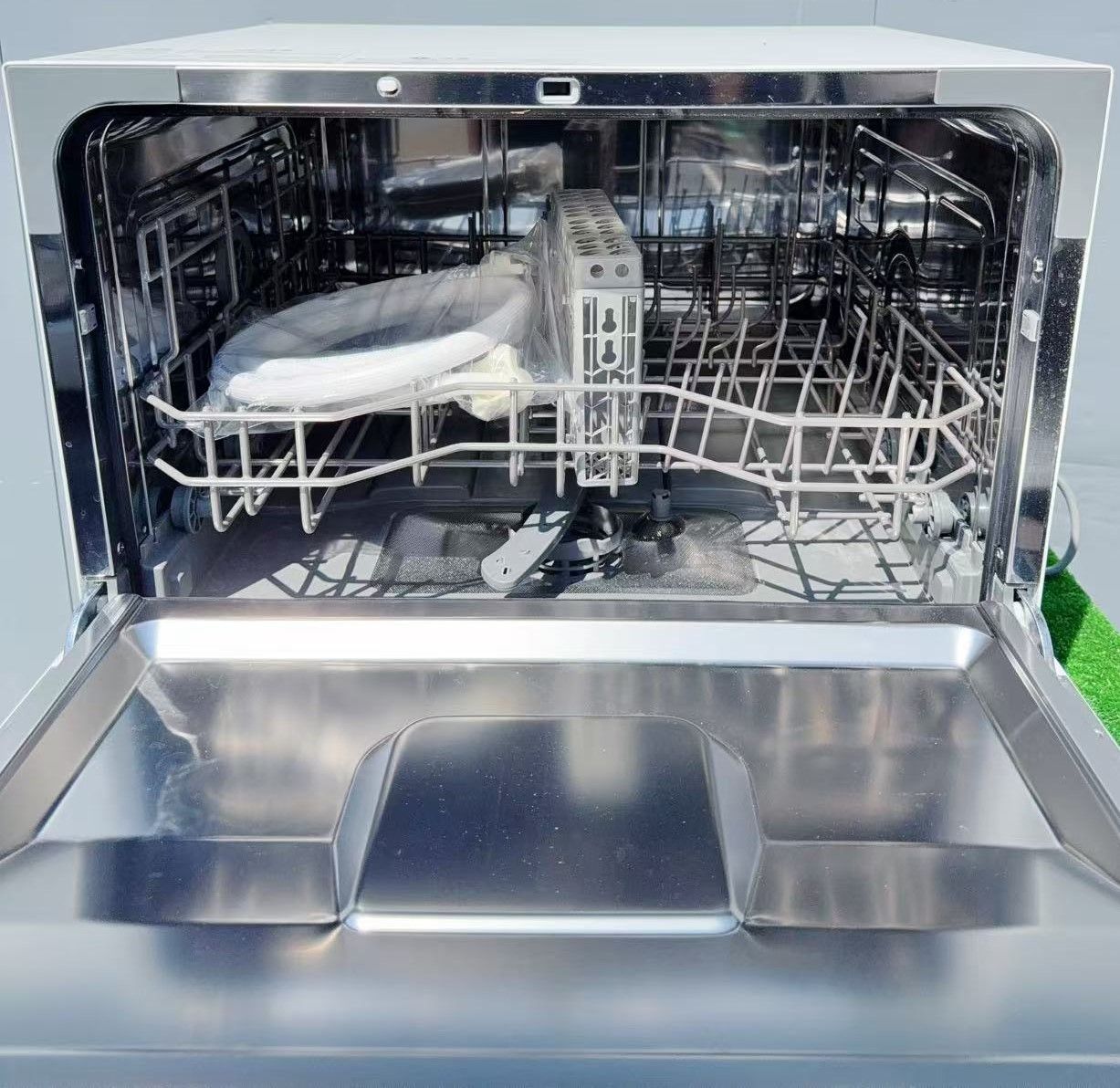 中古】食器洗浄機 コンフィー CDWMT0602S(W)-JP 100V 2024年 - メルカリ