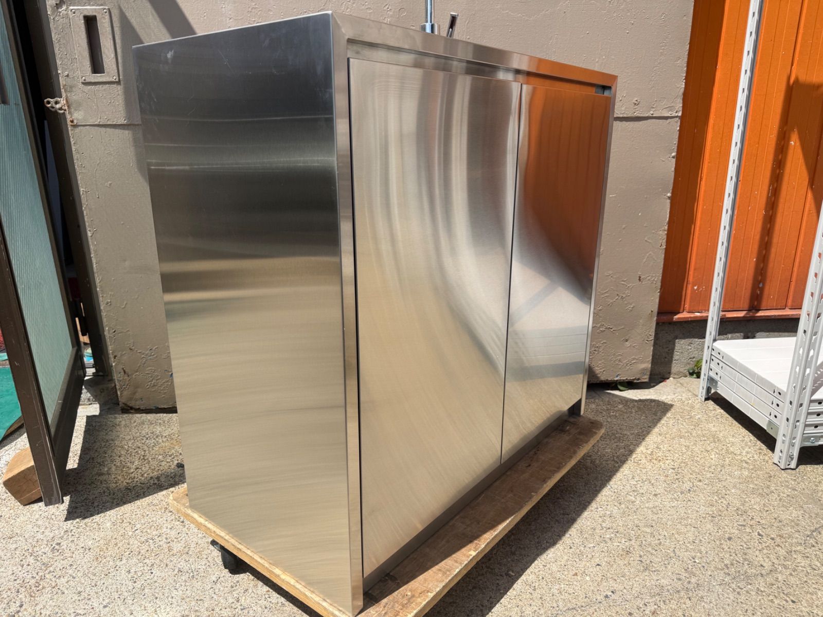 定価14万 バーノ900 右シンク開き扉 シンク 流し台 ミラタップ(旧 