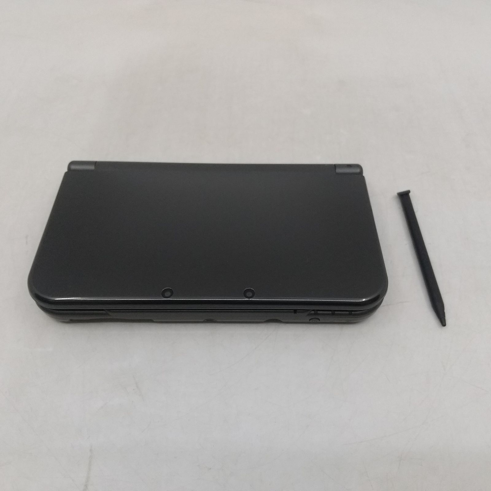 初期化済】Newニンテンドー3DS LL メタリックブラック 任天堂 NINTENDO 