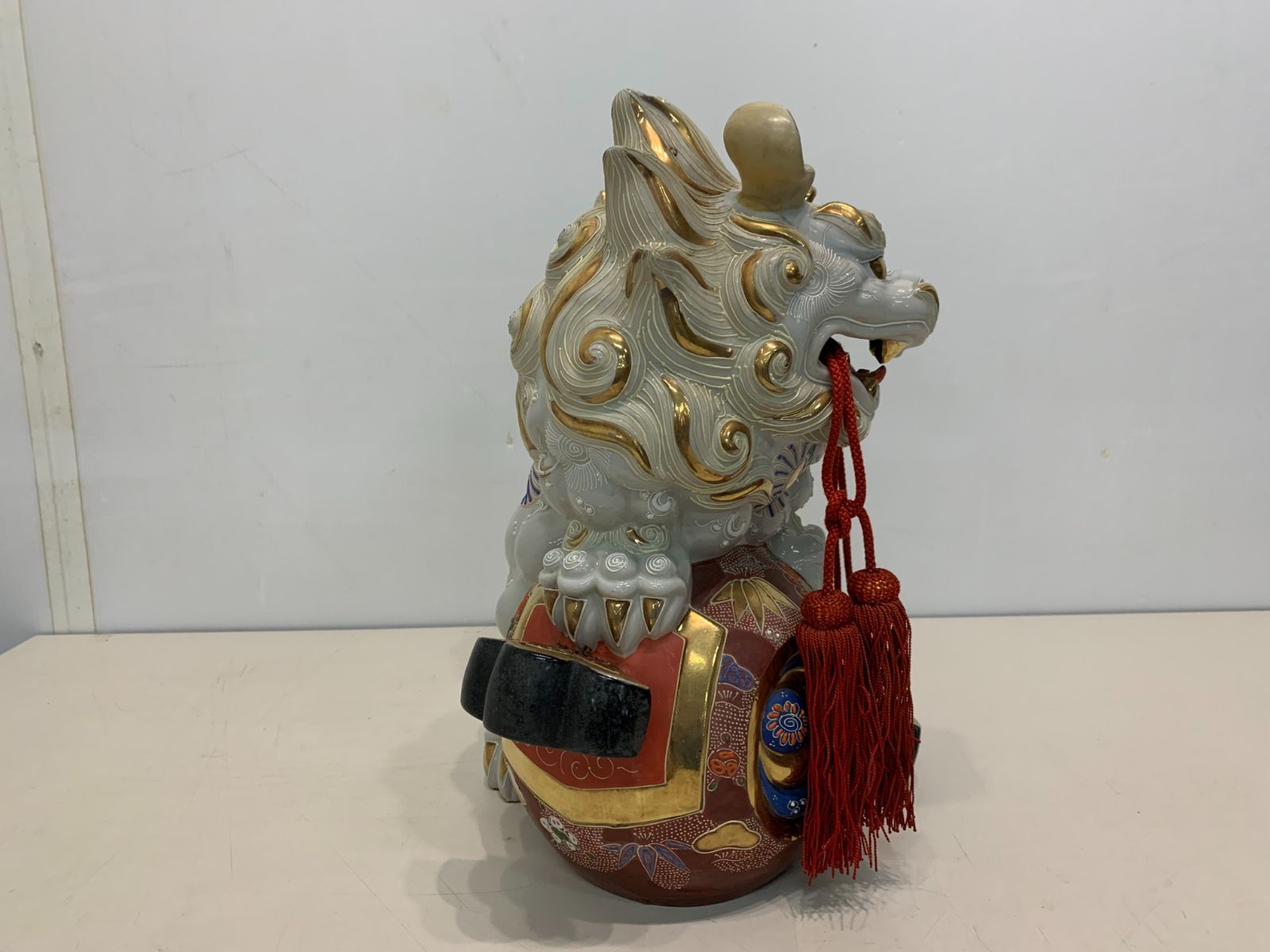 九谷焼 玉乗り獅子 置物 魔除け - メルカリ