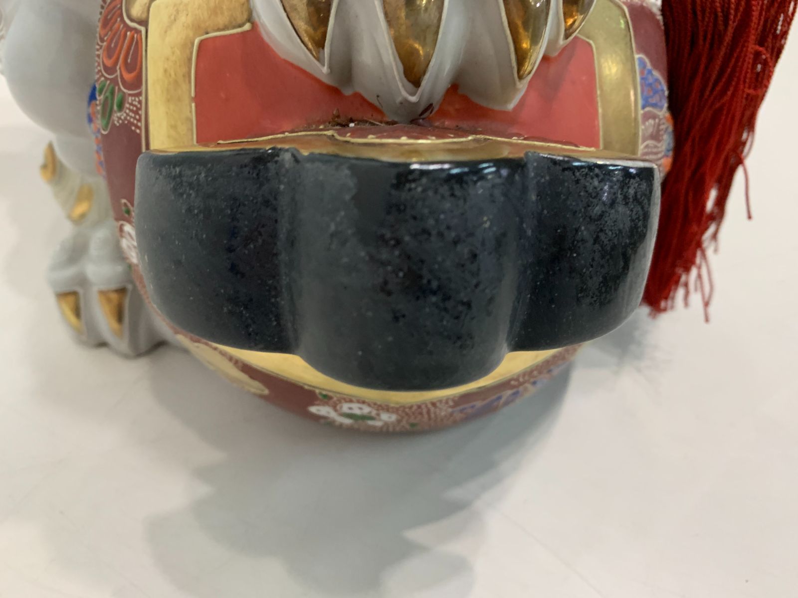 獅子玉乗り置物 　魔除け　アンティーク　九谷焼 九谷焼 玉乗り獅子 置物 魔除け - メルカリ