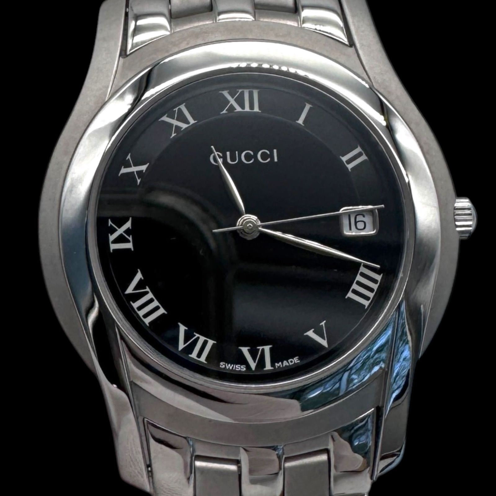 極美品 新品電池稼働 GUCCI グッチ 箱付き 5000M メンズ 腕時計 黒文字 
