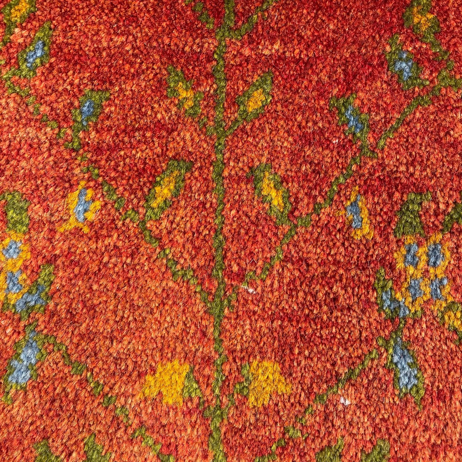 ペルシャ ギャッベ 座布団 大きめ 本物 手織り イラン産 43×46cm