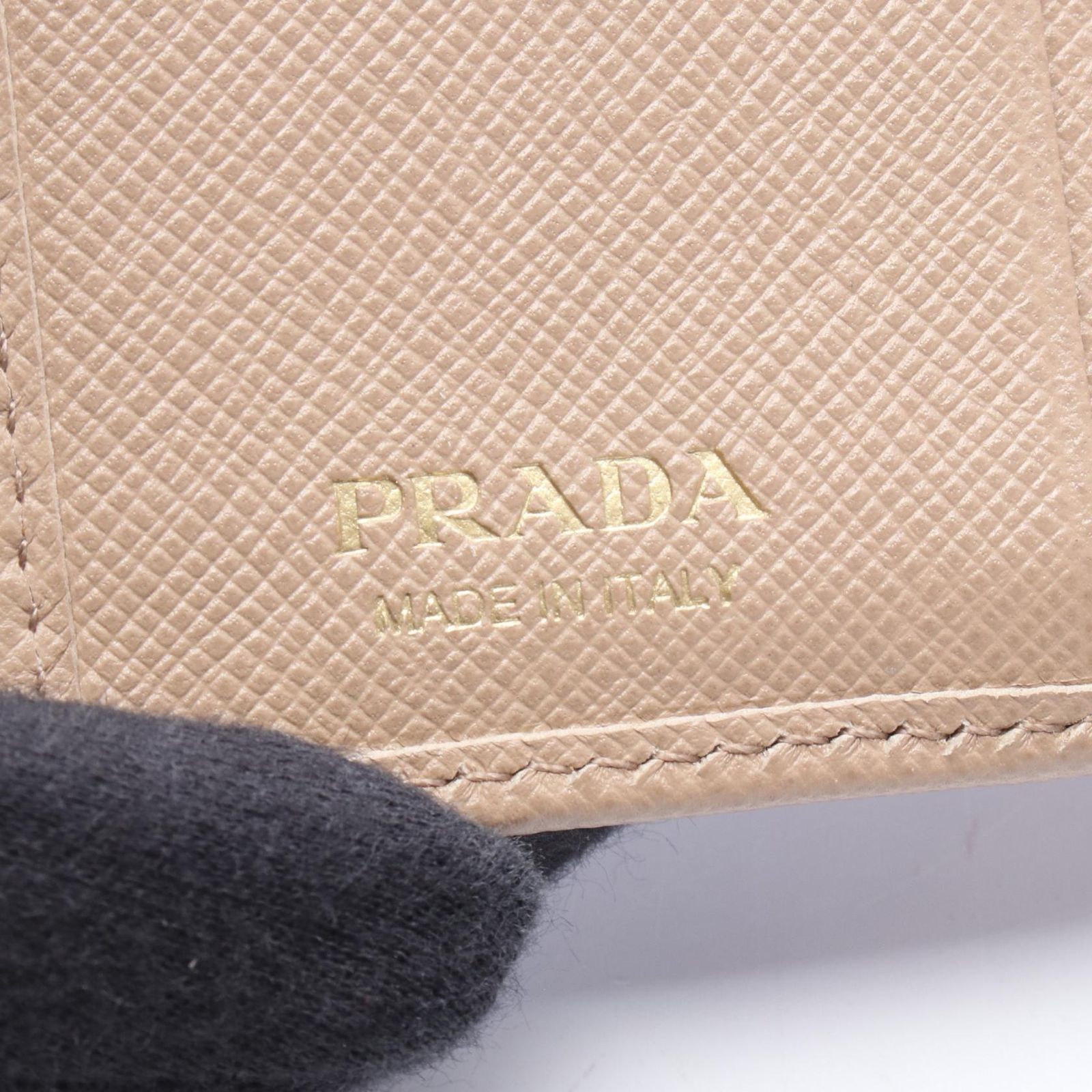 プラダ PRADA 三つ折り財布 リボン ベージュ サフィアーノレザー