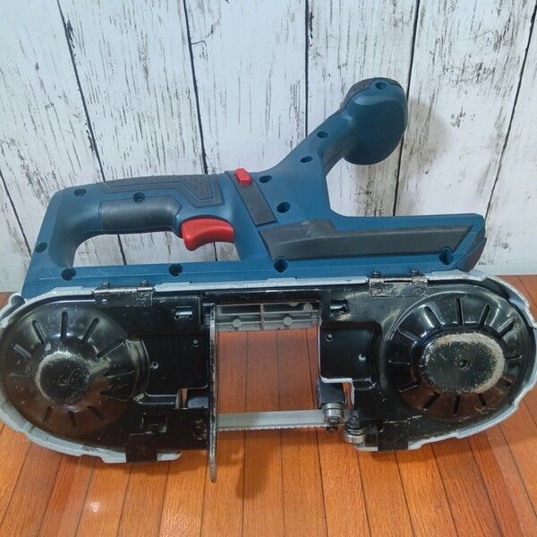 ボッシュ (BOSCH)  GCB18V-63 18V コードレスバンドソー【野田愛宕店】【店頭取引限定】【中古】管理番号：IT8HATLUKYR6 △ボッシュ(BOSCH) 18V コードレスバンドソー GCB18V-63 【中古