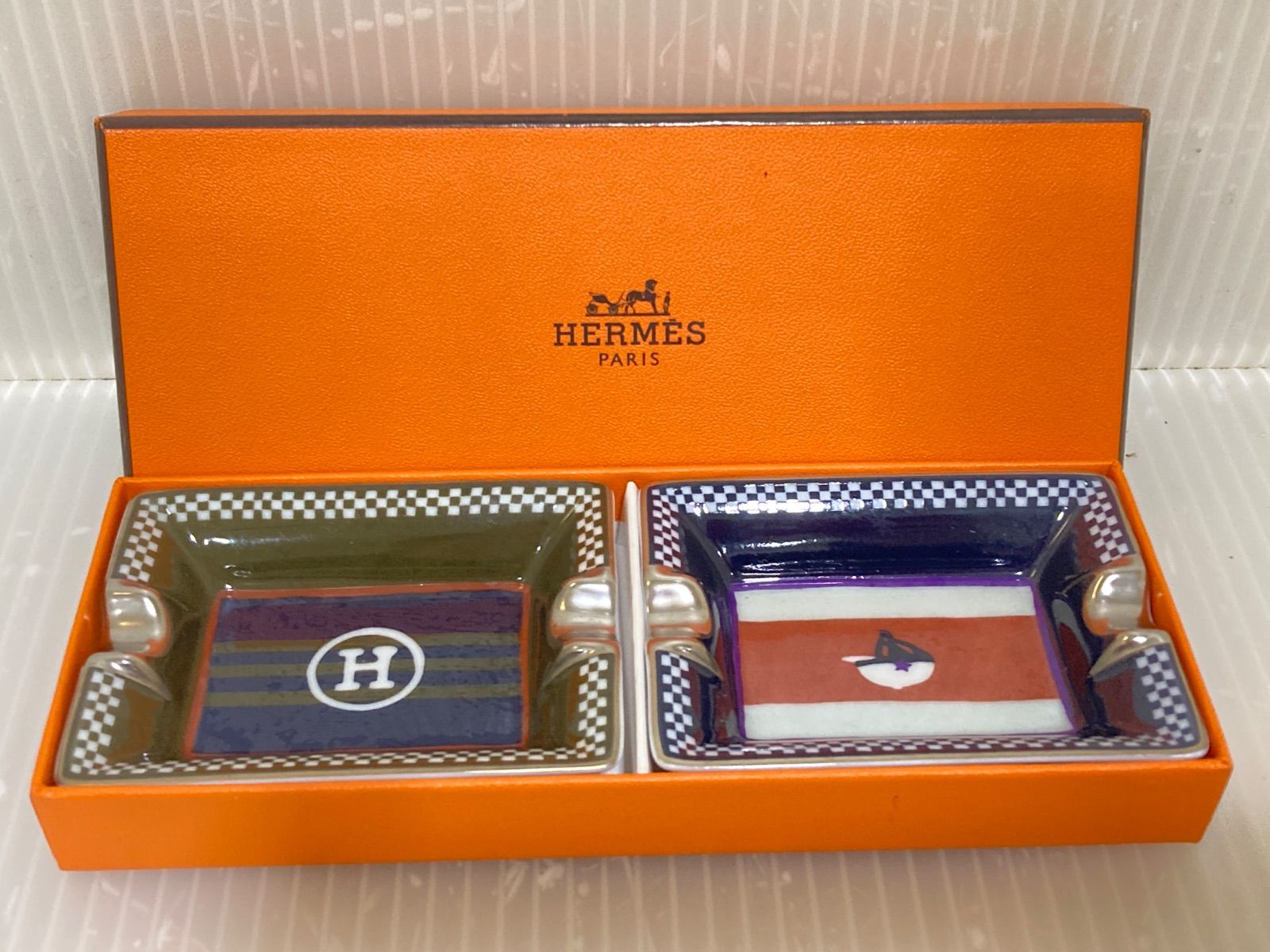 HERMES エルメス ミニ灰皿 陶器製アシュトレイ 2個セット - メルカリ