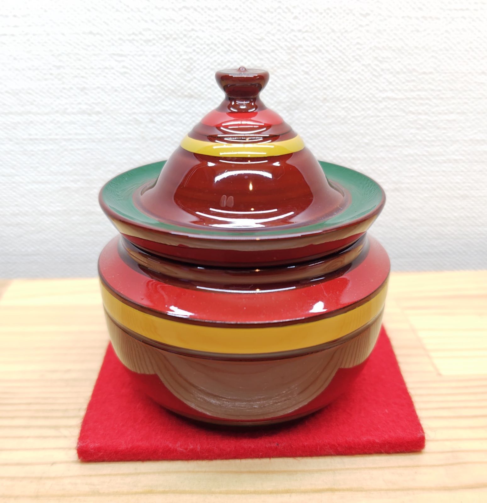 逢絢亭・新品】茶道具 莨盆道具 刻み莨入 唐人傘の形 独楽筋文 逢絢亭・新品】茶道具 莨盆道具 刻み莨入 唐人傘の形 独楽筋文