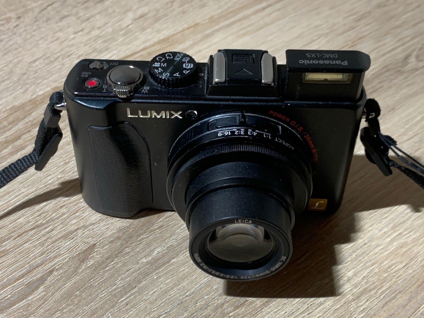 9803 Panasonic Lumix DMC-LX5 ブラック デジカメ ジャンク品【コ