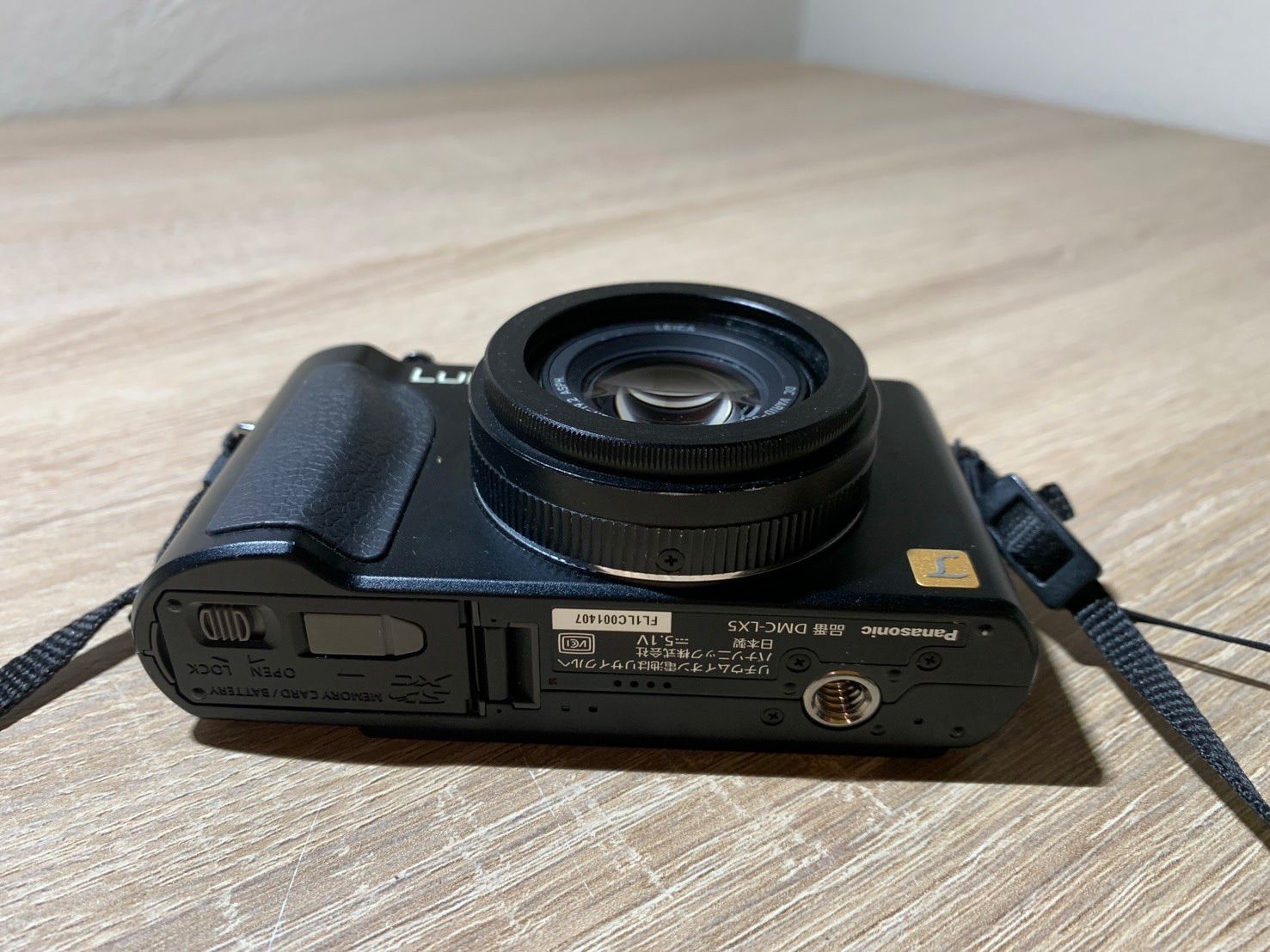 9803 Panasonic Lumix DMC-LX5 ブラック デジカメ ジャンク品【コ