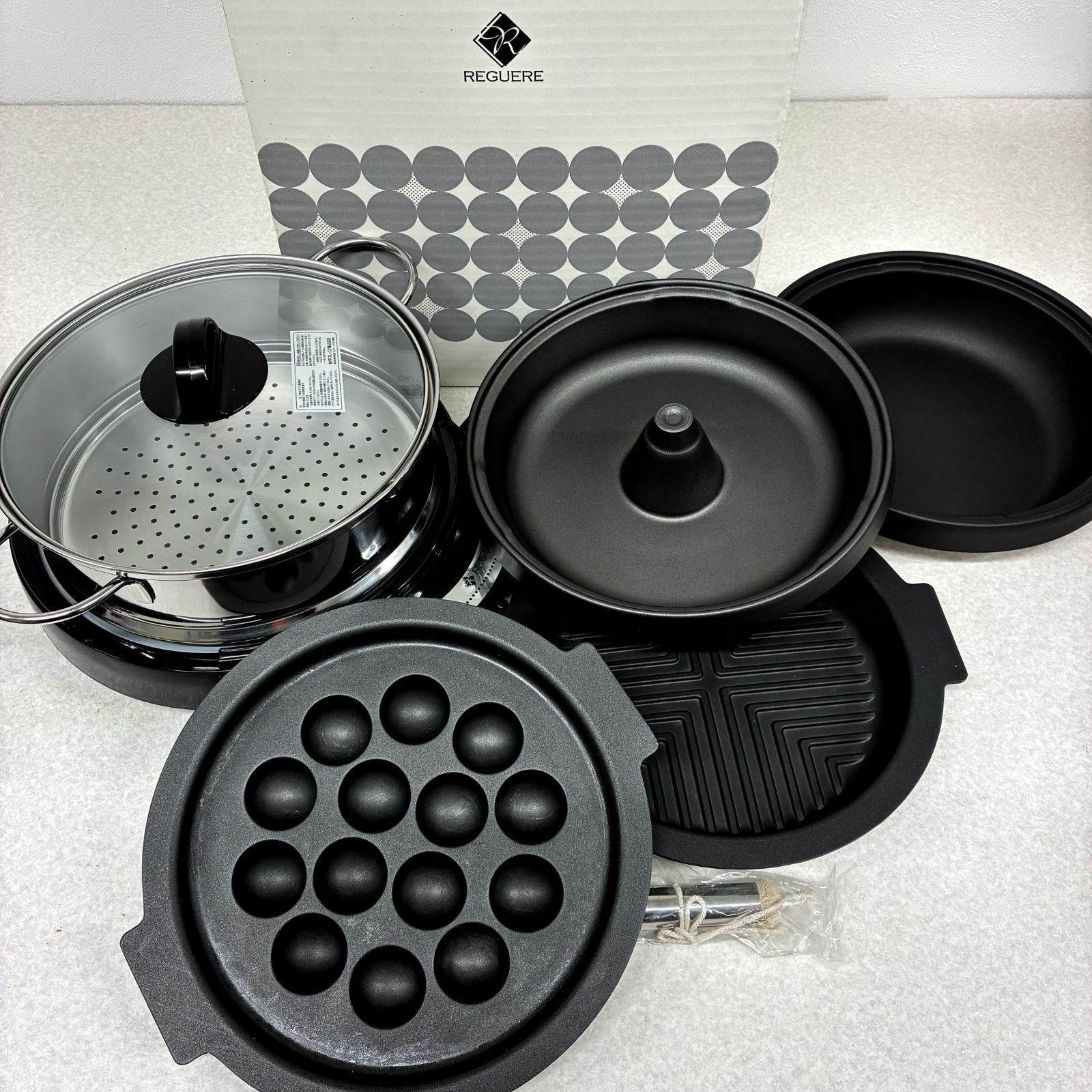 美品】1台5役!レギュール グリルパン5点セット 焼肉 たこ焼き 美品】1台5役!レギュール グリルパン5点セット 焼肉 たこ焼き