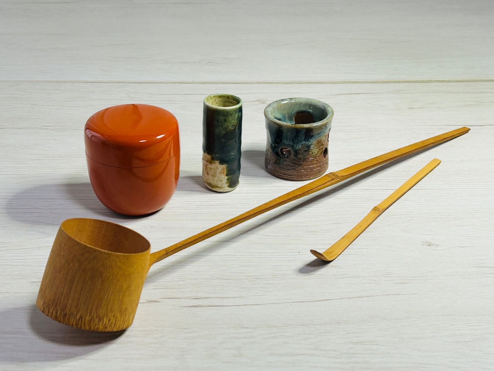 茶道具セット 茶碗 柄杓 棗/なつめ 蓋置 水指 建水 茶杓 茶巾筒 8点