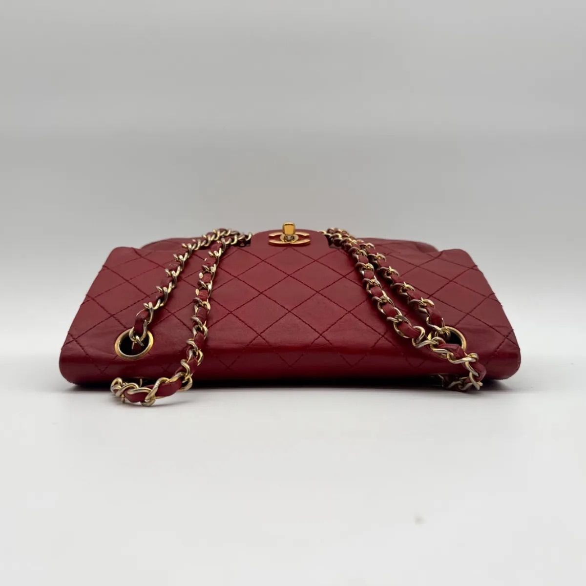 人気✨CHANEL シャネル ショルダーバッグ マトラッセ ターンロック 