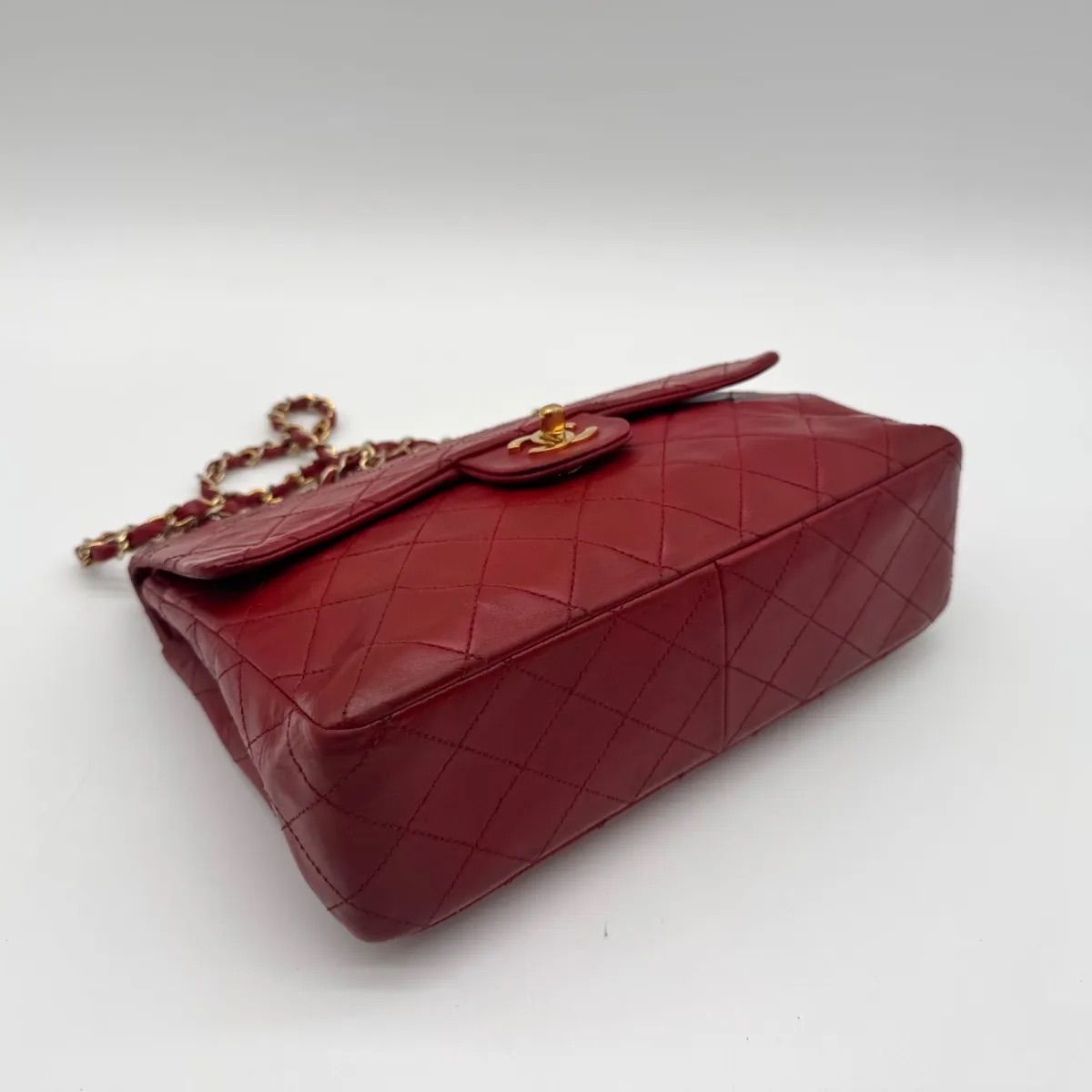人気✨CHANEL シャネル ショルダーバッグ マトラッセ ターンロック 