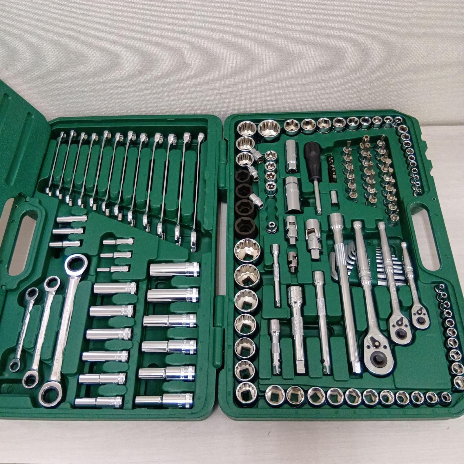 SATA 工具 ハンドツール ソケットセット - メルカリ