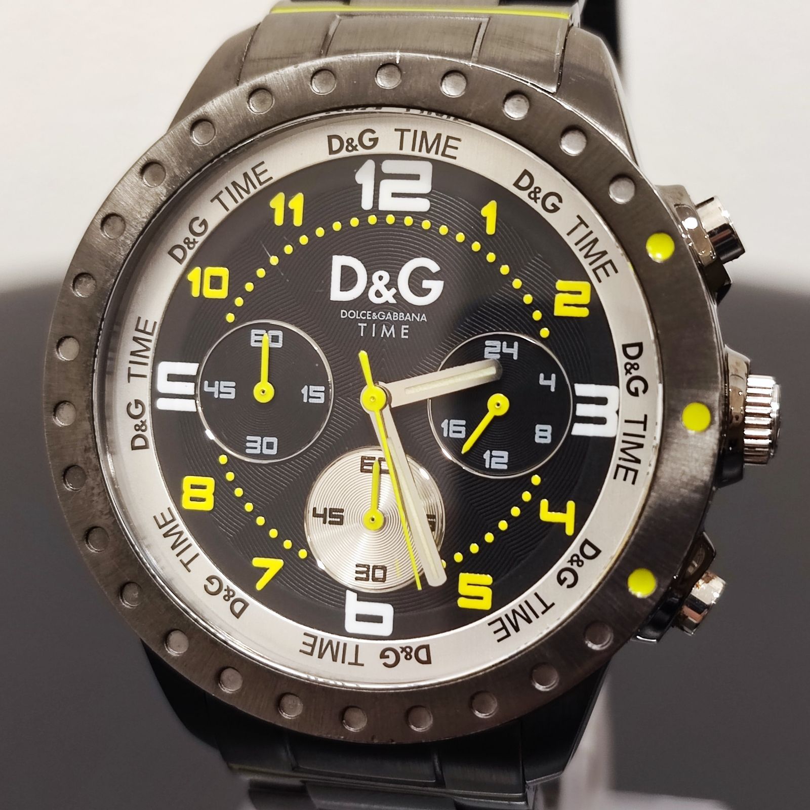 D&G TIME クロノグラフ メンズ腕時計 電池交換済/QZ稼働 メタリック系 