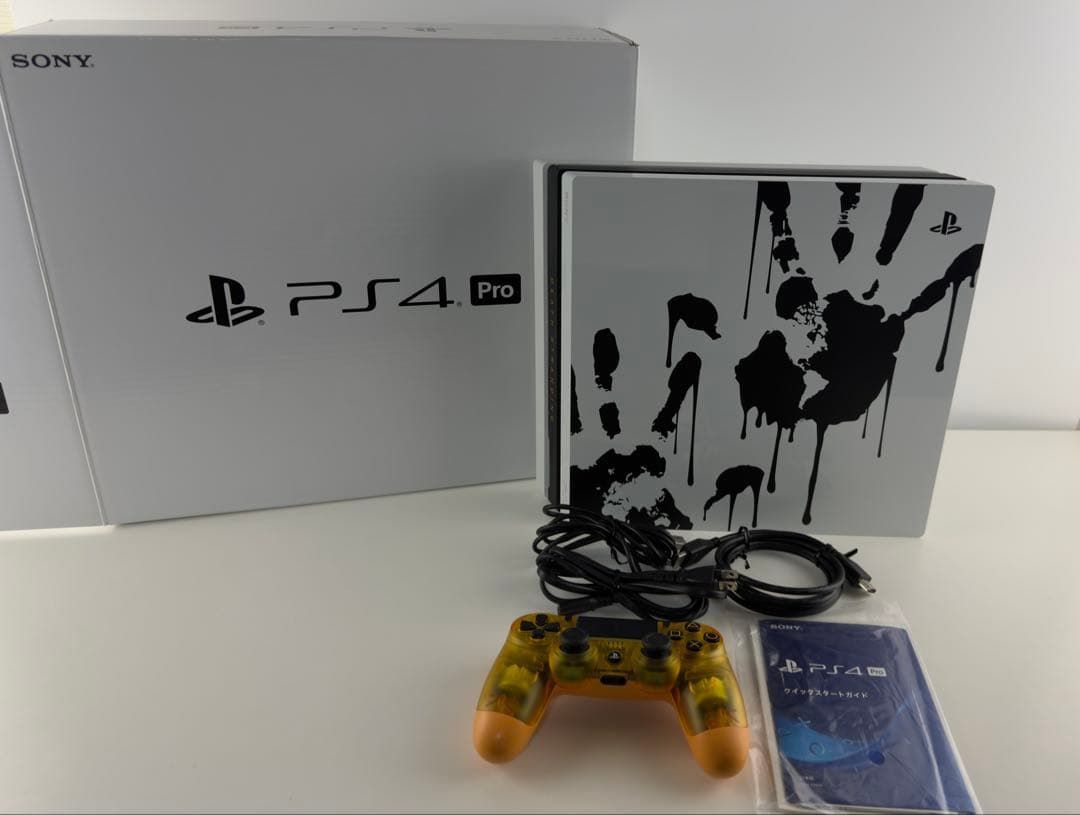ほぼ新品 PS4 pro 1TB デスストランディングDEATHSTRAN 本体 ホワイト 