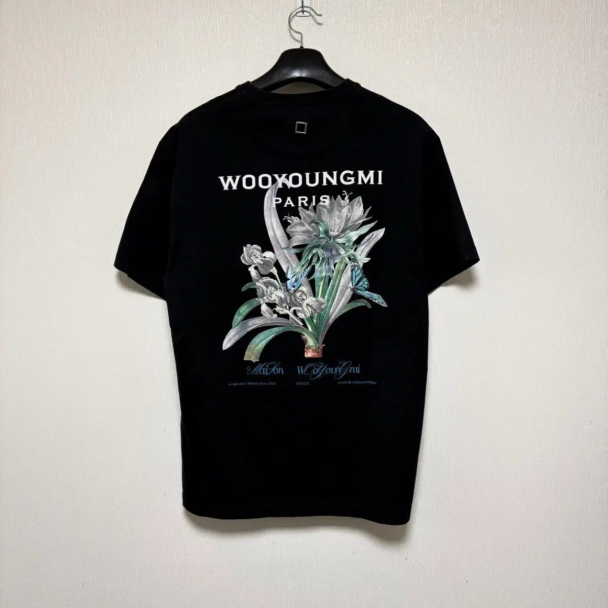 ブラック プリンティング フラワー ウーヨンミ 新品 半袖 プリンティング フラワー ウーヨンミ(WOOYOUNGMI) 正規品/ほぼ新品 Tシャツ 調理器具
