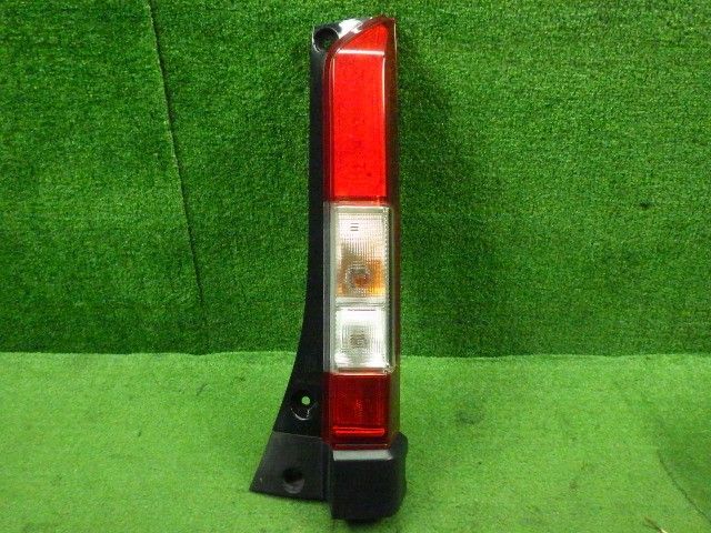 ホンダ 純正 N-VAN JJ1/JJ2 右テールランプ ユニット 未使用品 【公式