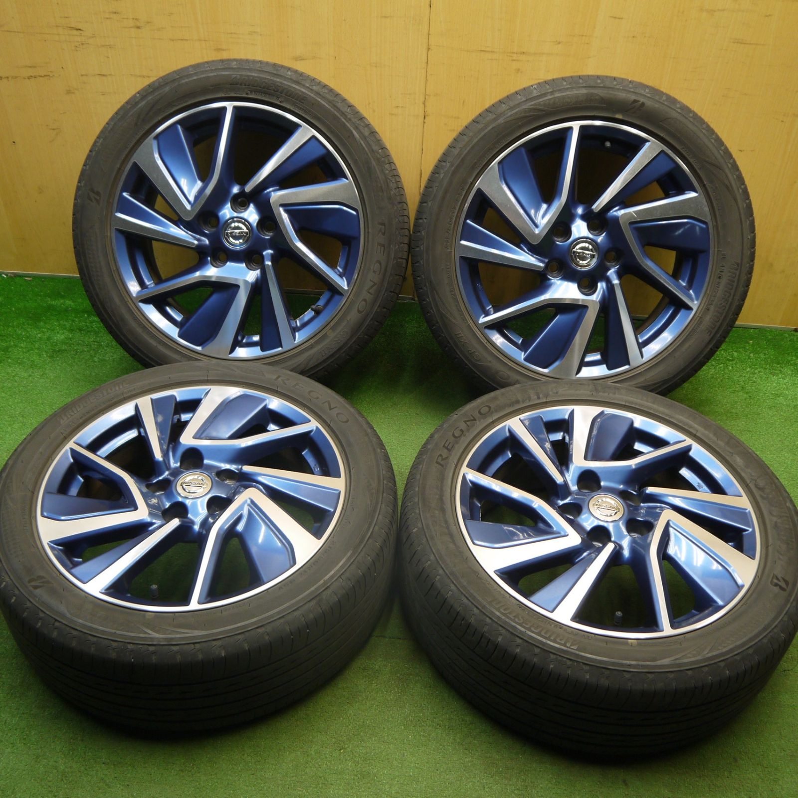 215/50R17 日産 リーフ AZE0 純正アルミホイール + 中古タイヤ 4本セット 215/50R17 日産 リーフ AZE0 純正アルミホイール + 中古タイヤ 4本セット