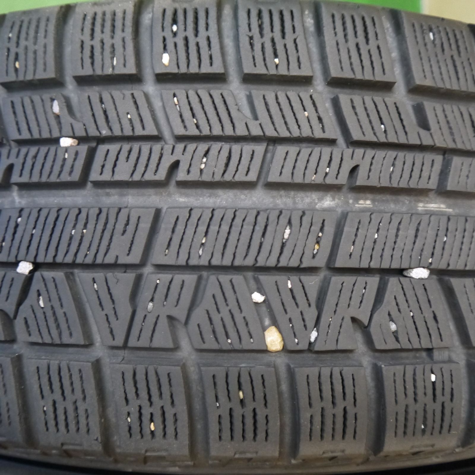 215/60R16 YOKOHAMA IG50plus バリ溝 バリ溝！キレイ！8.5分☆スタッドレス 215/60R16 ヨコハマ アイス