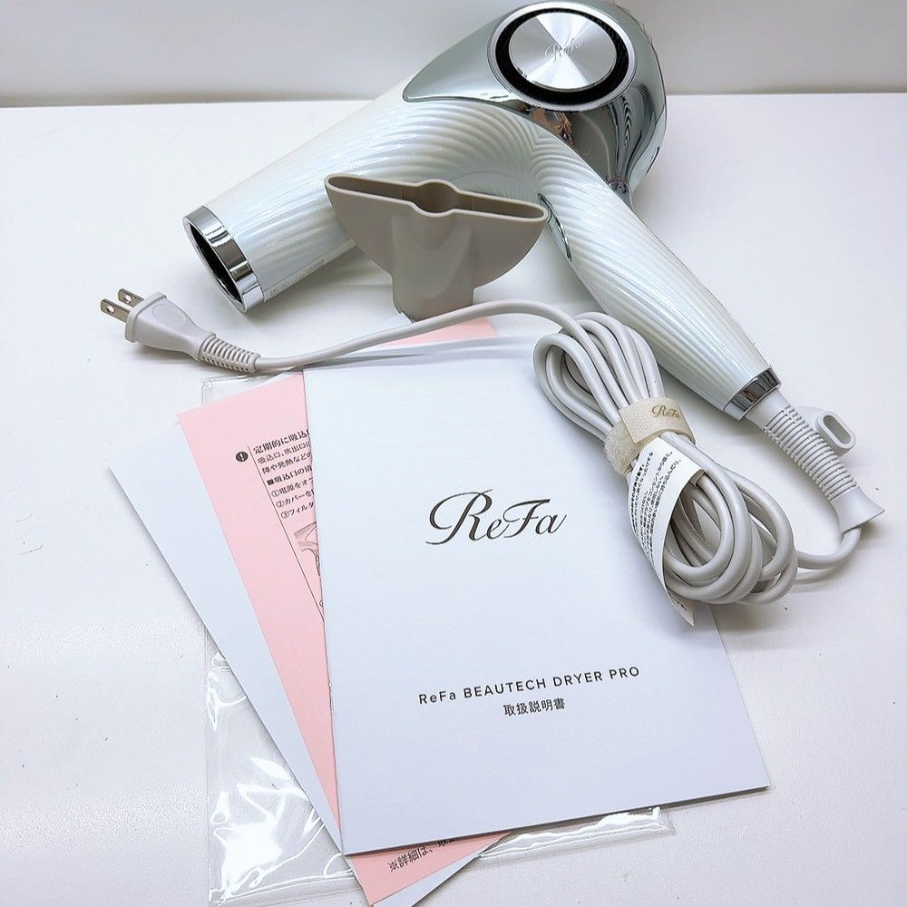 最新モデル✨️付属品完備 Refa リファ ビューテック ストレート プロ