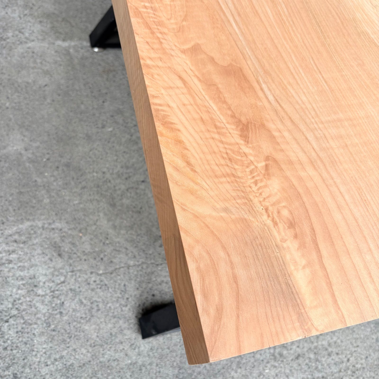 カエデ 一枚板 無垢材 DIY木材 サイドテーブル 手作り家具 木工作品