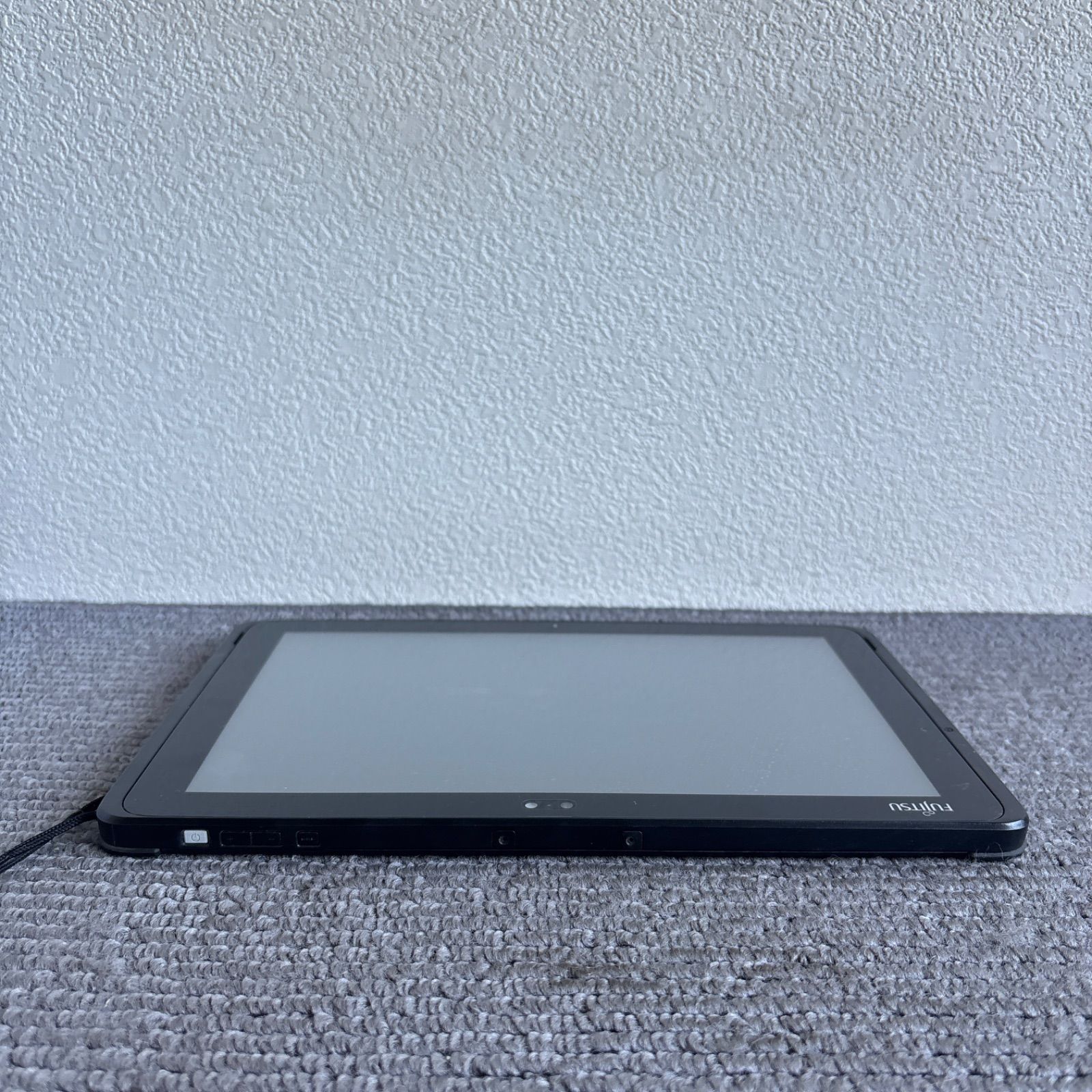 タブレット 富士通ARROWS Tab Q508⁄SE Atom(TM) x7-Z8700 メモリ4GB SD