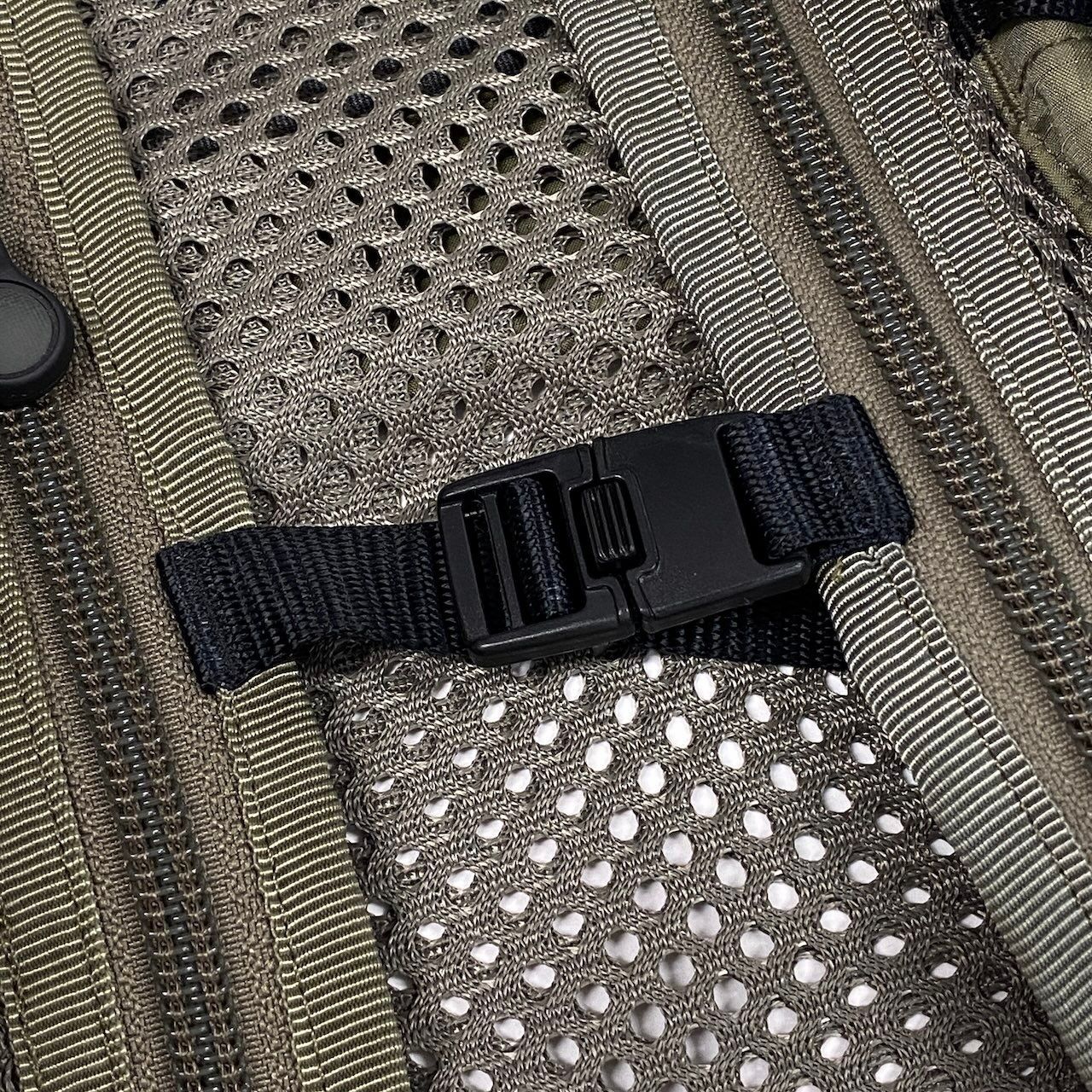 47d16 patagonia パタゴニア フィッシングベスト サイズS カーキ 